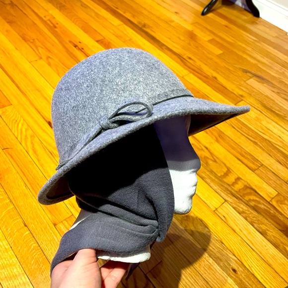 Vintage Betmar NY 100% wool hat with tie winter warm gray one size - Picture 2 of 7